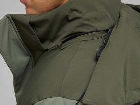 Стеганая куртка с капюшоном