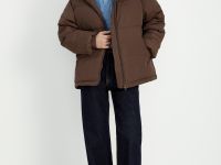 Утепленная куртка с воротником-стойкой