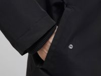 Утепленное пальто с капюшоном