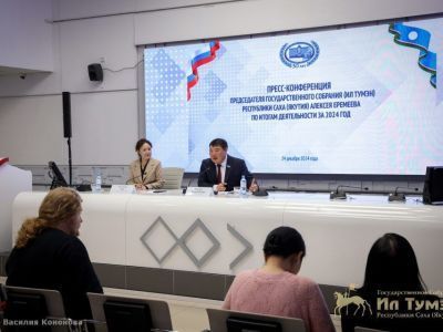 «Учесть интересы населения». Алексей Ереемев озвучил критерии принятия законов в Якутии