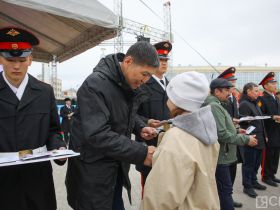 Знаки комплекса ГТО вручили 250 якутянам в День республики