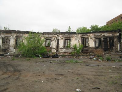 Здание военкомата Омского района (дерево)