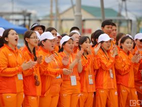 Сергей Местников встретился с волонтёрами Игр Манчаары