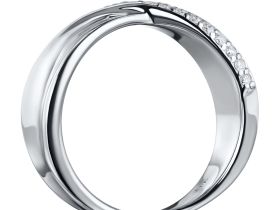 Кольцо из белого золота с бриллиантами э0901кц10210003