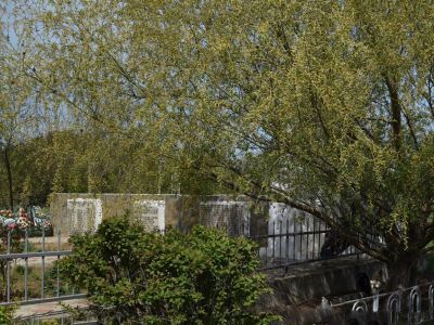 Братская могила советских воинов, погибших в период Сталинградской битвы