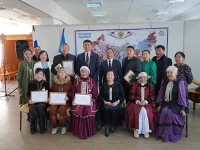 Изделия семи мастеров пополнили Фонд эталонных образцов Якутии