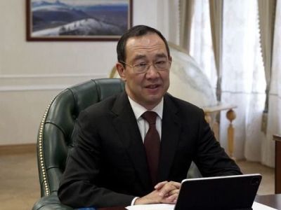 Глава Якутии поручил создавать больше полезного цифрового контента для детей