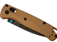 Складной нож Benchmade Bugout сталь M390, рукоять Burnt Brass Aluminum