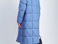 Пуховое пальто с капюшоном свободного силуэта