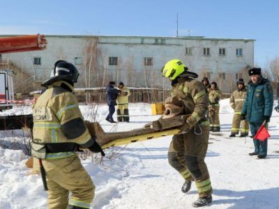 В Якутии определили лучшую команду в соревнованиях по спасательным работам при ДТП