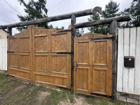 Хранить традиции каждый день: как ремесла, родной язык и память предков объединяют семью Федоровых