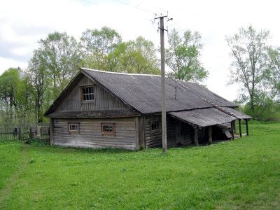 Амбар деревянный