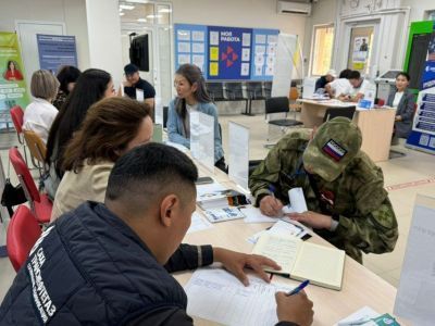 Более 80 соискателей приняли участие в ярмарке проекта «Местные кадры в промышленность»