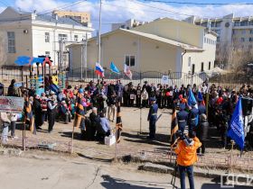 «Поём двором». В Якутске поздравили ветерана Великой Отечественной войны Кирилла Павлова