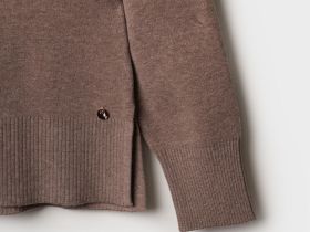 Комплект трикотажный для женщин: джемпер, юбка