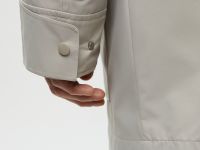 Плащ прямого силуэта