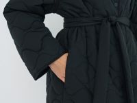 Длинное стёганое пальто с поясом, Черный