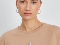 Свободная футболка с принтом