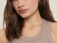 Майка приталенного силуэта