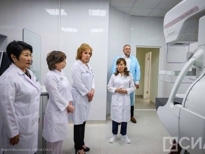Врач из Москвы высоко оценила работу нового онкоцентра Якутии