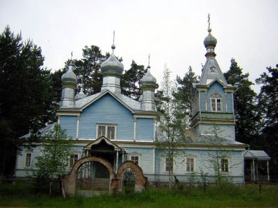 Ансамбль Покровской церкви (дер.)
