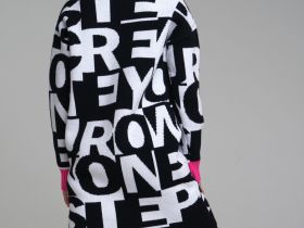 Жаккардовое платье