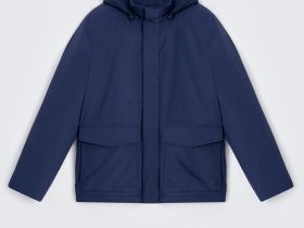 Куртка прямого силуэта с воротником-стойкой