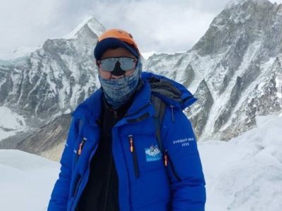 Якутянин Евгений Кривошапкин достиг вершины горы Эверест