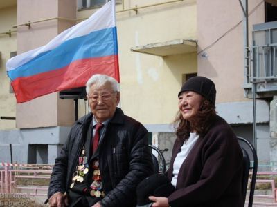 В Якутске спели для ветерана Великой Отечественной войны Кирилла Павлова