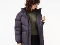 Женский короткий пуховик Lacoste с поясом и высоким воротом