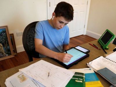 Оперштаб: Школьники, перешедшие на удаленный режим, должны находиться дома