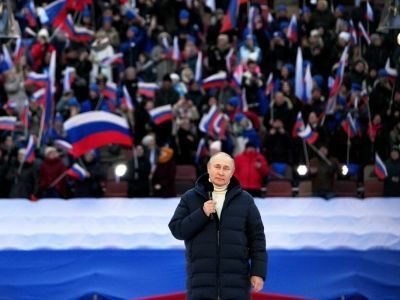 Владимир Путин выступил с речью на концерте в честь воссоединения Крыма с Россией