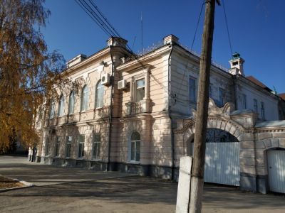 Здание земской управы, где в 1918 году размещался уездный совнарком, военным комиссаром которого был В.И.Чапаев