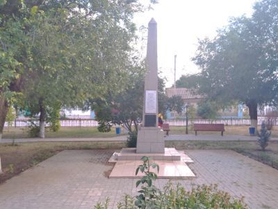 Братская могила партизан, расстрелянных белогвардейцами