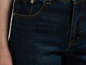 Джинсы прямого кроя