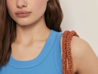 Майка приталенного силуэта