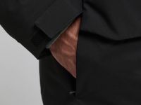 Утепленная куртка с капюшоном