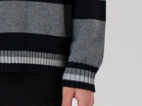 Кардиган трикотажный для мальчиков