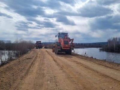 Восстановлен проезд на участке автодороги «Умнас» в Олекминском районе