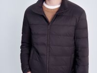 Стеганый пуховик с воротником-стойкой