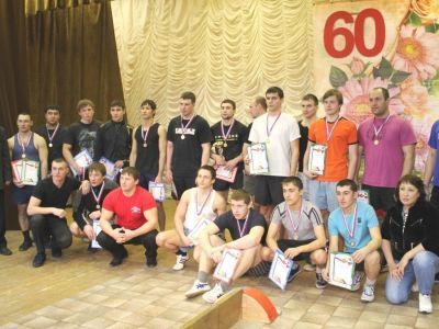 «Золотое кольцо» России приветствует якутский мас-рестлинг