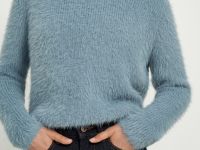 Джемпер полуприлегающего силуэта