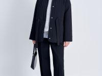 Утепленная куртка с воротником-стойкой