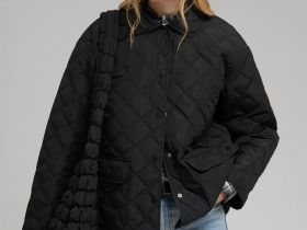 Стеганая куртка с искусственным утеплителем и водоотталкивающей пропиткой