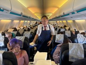 «Рейс Победы»: авиакомпания «Якутия» устроила праздничный полёт к 80-летию Победы