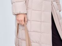 Пуховое пальто с капюшоном