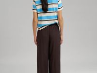 Легкие брюки-палаццо с эластичным поясом