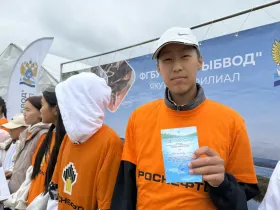 В реку Лену выпустили около 275 тысяч особей молоди сибирского осетра