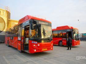 В Якутске запустили автобусы с аудиогидами по легендам долины Туймаады и историям водителей