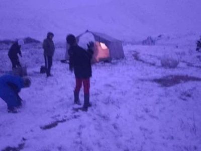 Видеофакт: в двух районах Якутии второй день идёт снег